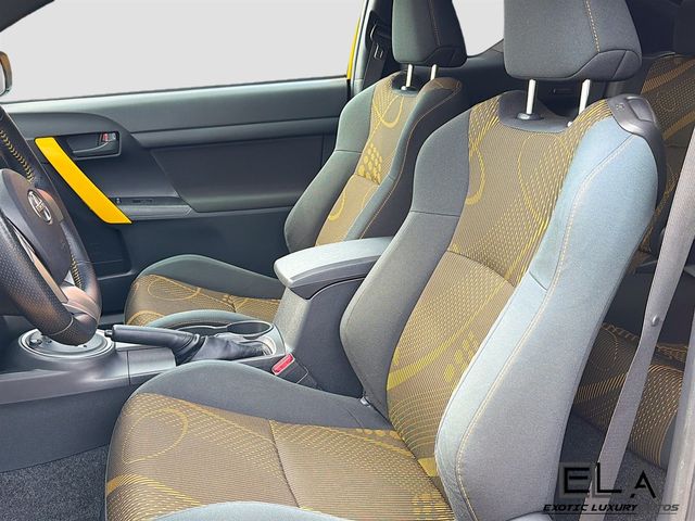 2012 Scion tC 2dr Hatchback Automatic Release Series 7.0 - 23048892 - 19