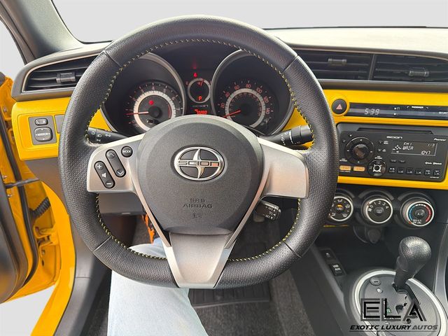 2012 Scion tC 2dr Hatchback Automatic Release Series 7.0 - 23048892 - 32