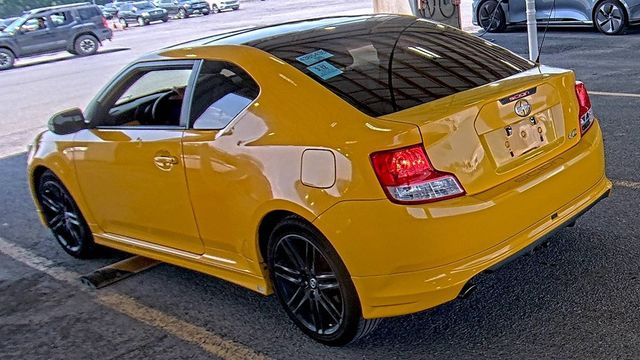 2012 Scion tC 2dr Hatchback Automatic Release Series 7.0 - 23048892 - 4