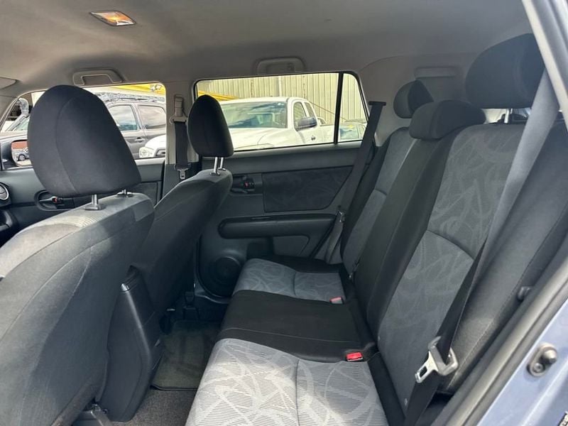 2012 Scion xB Base photo 13