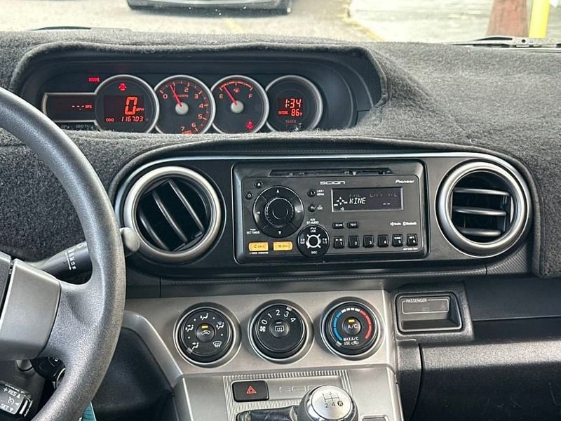 2012 Scion xB Base photo 14