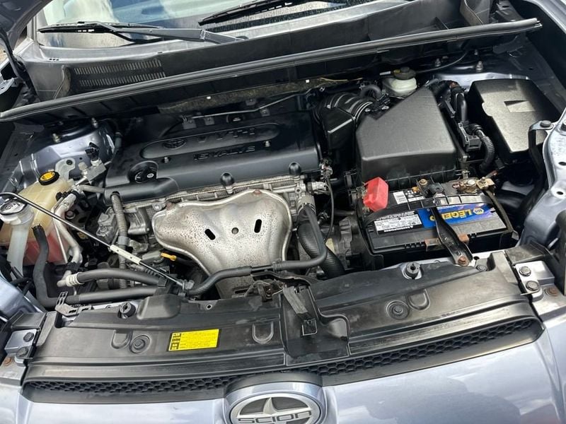 2012 Scion xB Base photo 17