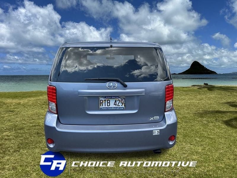2012 Scion xB Base photo 5
