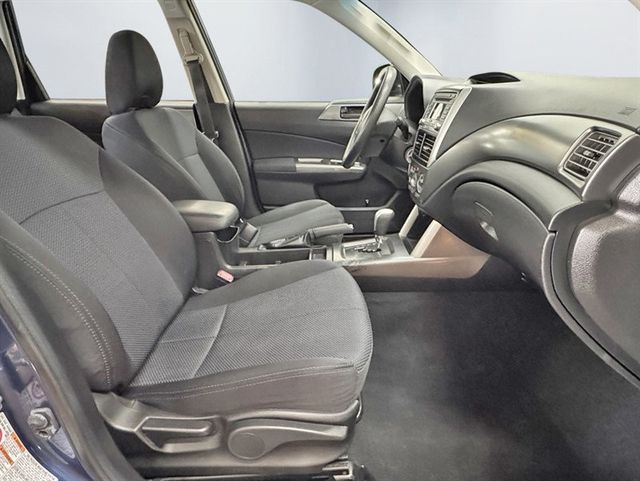 2012 Subaru Forester 4dr Automatic 2.5X - 23030681 - 19