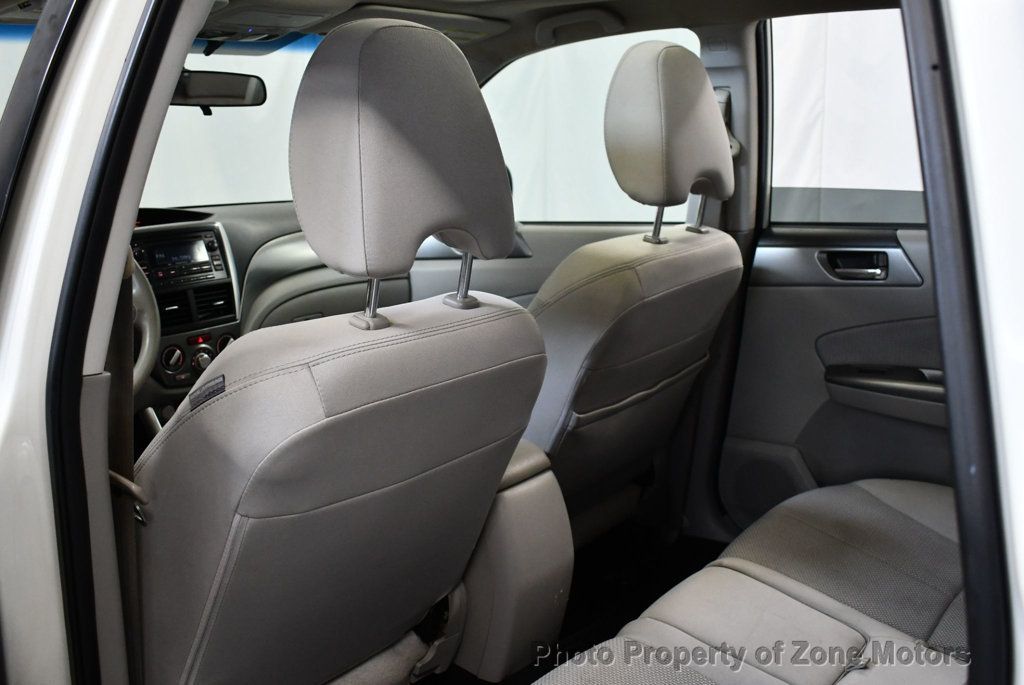 2012 Subaru Forester 2.5X Premium photo 11