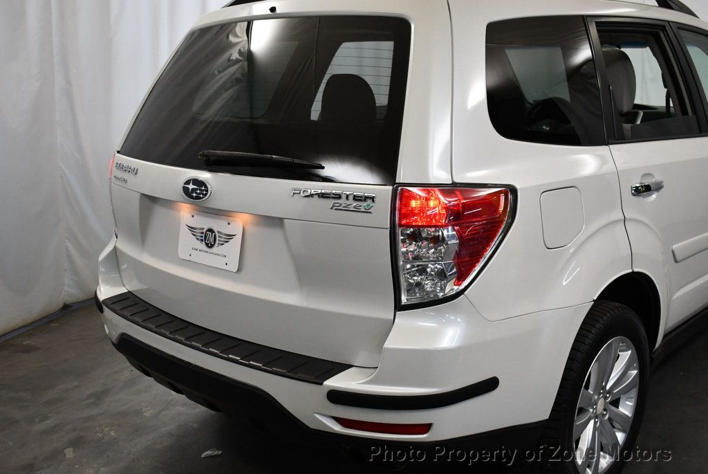 2012 Subaru Forester 2.5X Premium photo 13