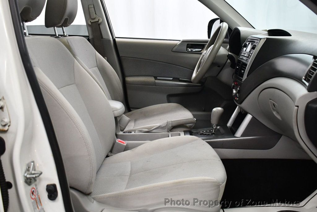 2012 Subaru Forester 2.5X Premium photo 17