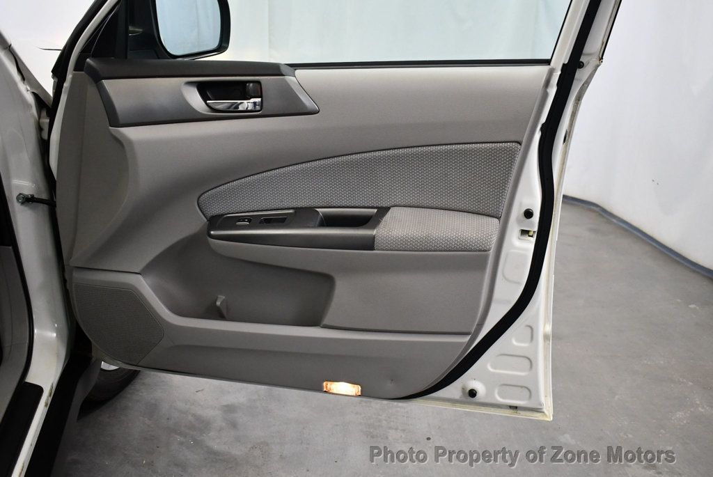 2012 Subaru Forester 2.5X Premium photo 37
