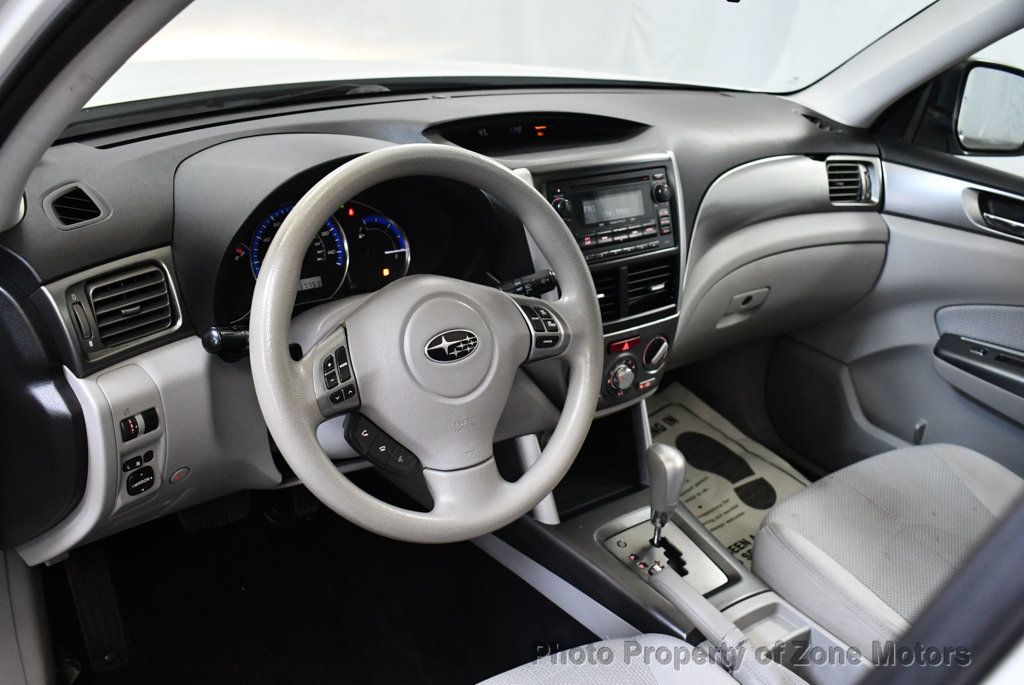 2012 Subaru Forester 2.5X Premium photo 9