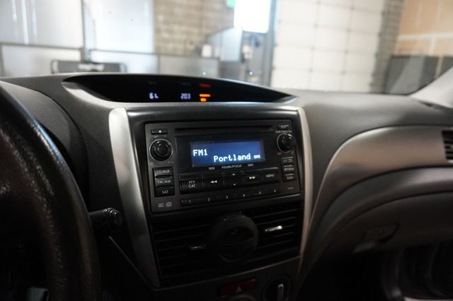 2012 Subaru Forester 4dr Automatic 2.5X Premium - 22995639 - 11