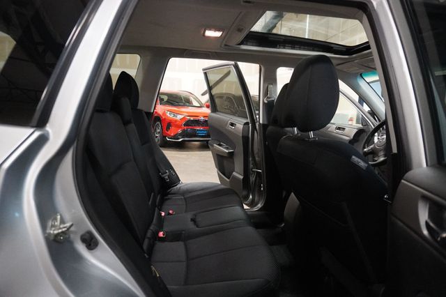 2012 Subaru Forester 4dr Automatic 2.5X Premium - 22995639 - 6