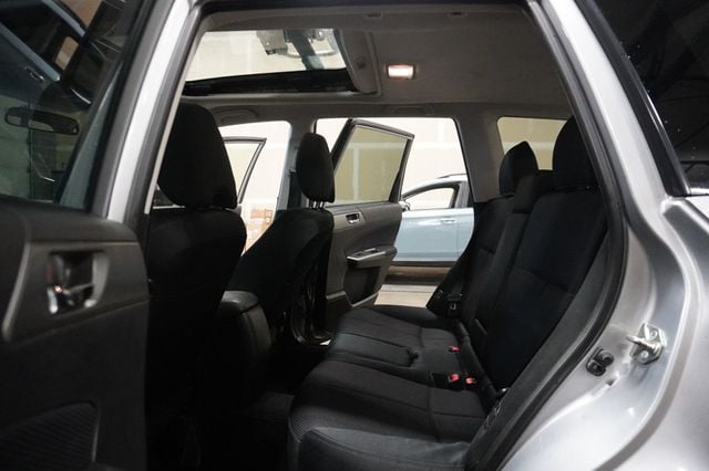2012 Subaru Forester 4dr Automatic 2.5X Premium - 22995639 - 7