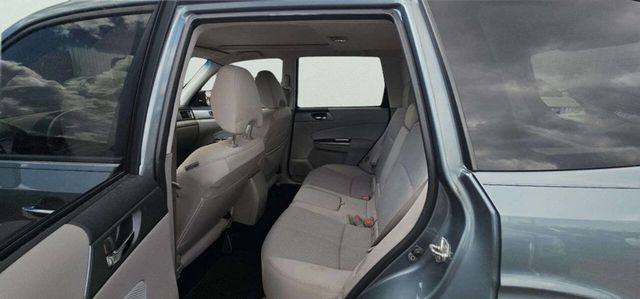 2012 Subaru Forester 4dr Automatic 2.5X Premium - 23010023 - 6