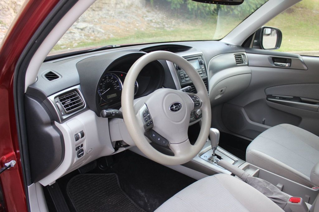2012 Subaru Forester 2.5X Premium photo 13