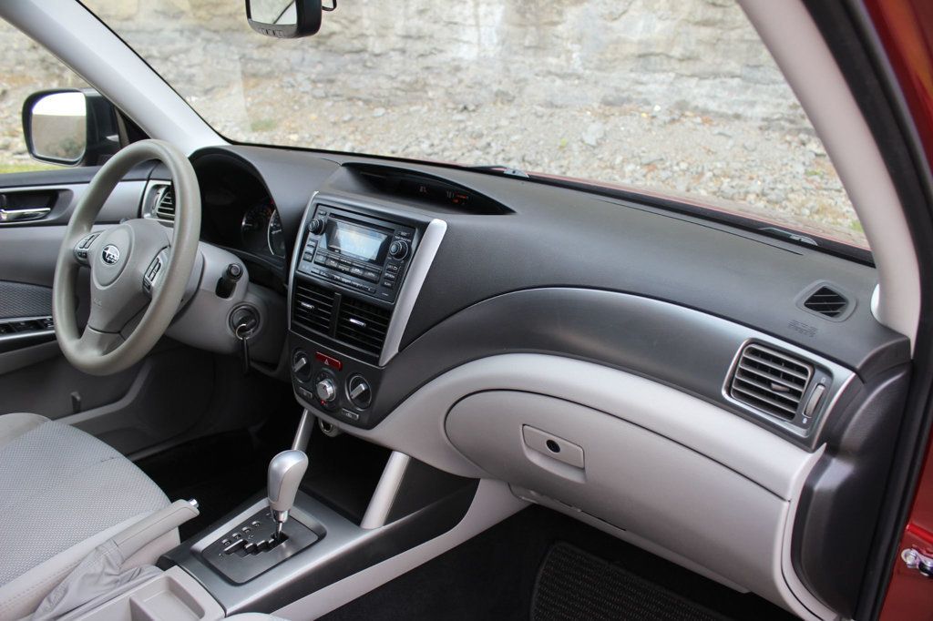 2012 Subaru Forester 2.5X Premium photo 16