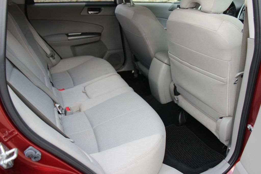 2012 Subaru Forester 2.5X Premium photo 19