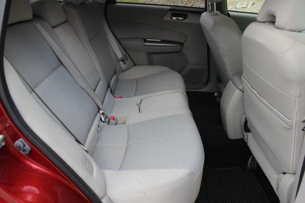 2012 Subaru Forester 2.5X Premium photo 21