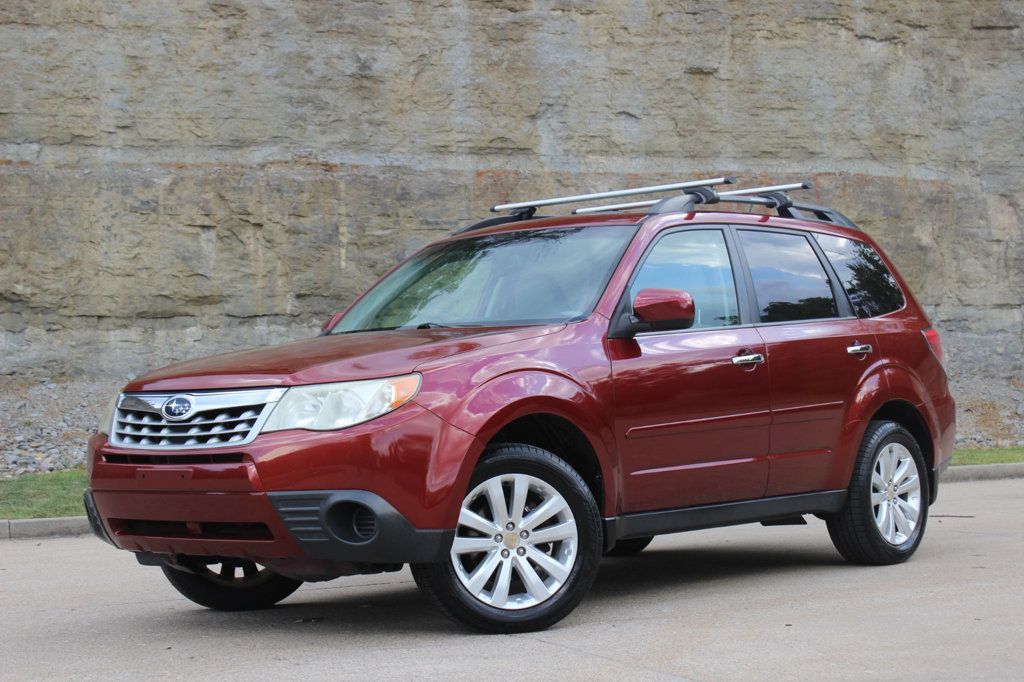 2012 Subaru Forester 2.5X Premium photo 3