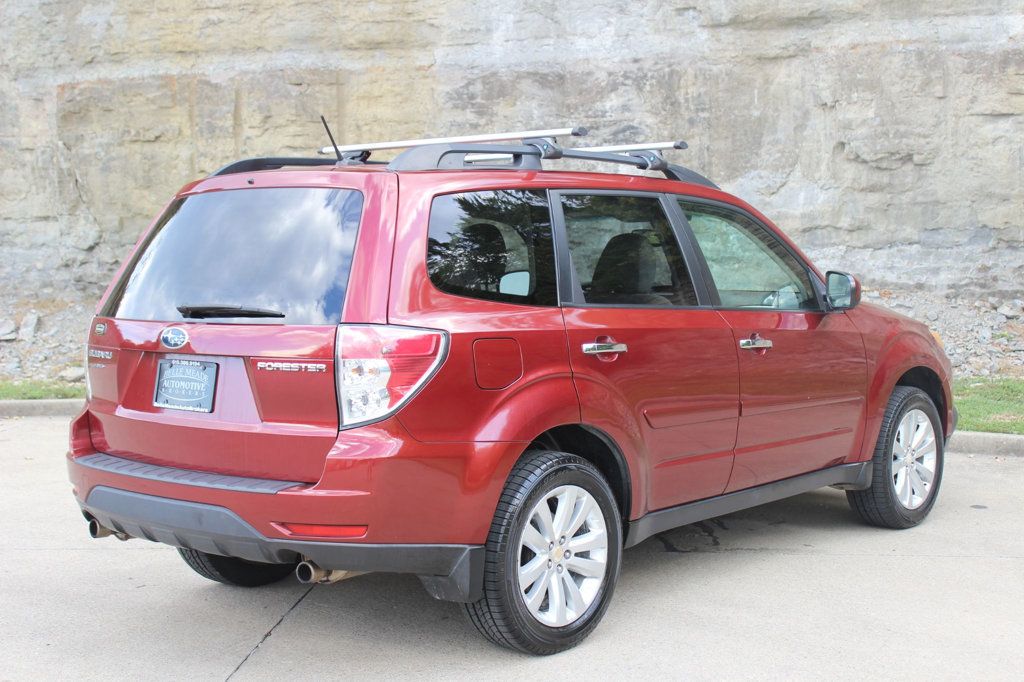 2012 Subaru Forester 2.5X Premium photo 7
