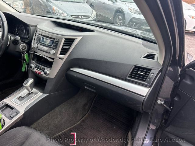 2012 Subaru Legacy 4dr Sedan H4 Automatic 2.5i Premium - 22957650 - 7