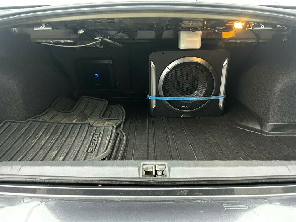 2012 Subaru Legacy LocalTrade/Limited/2.5GT/6-SpeedManual/PowerSunroof/HarmanKardon - 22953054 - 15