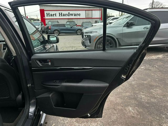 2012 Subaru Legacy LocalTrade/Limited/2.5GT/6-SpeedManual/PowerSunroof/HarmanKardon - 22953054 - 16