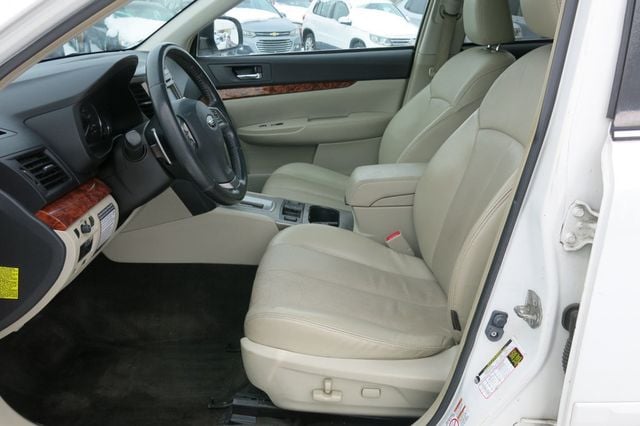 2012 Subaru Outback 4dr Wagon H4 Automatic 2.5i Limited - 22982866 - 12