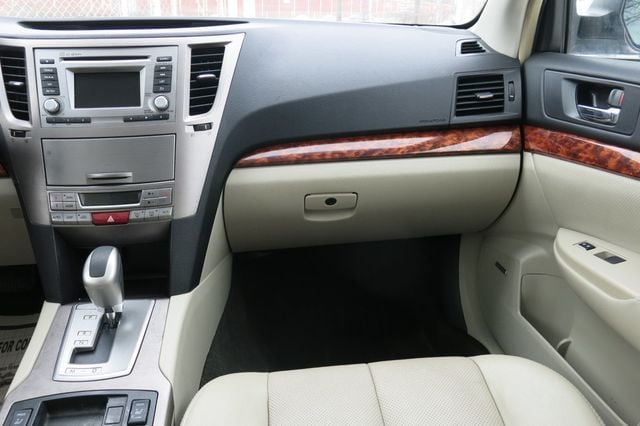 2012 Subaru Outback 4dr Wagon H4 Automatic 2.5i Limited - 22982866 - 20