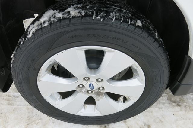 2012 Subaru Outback 4dr Wagon H4 Automatic 2.5i Limited - 22982866 - 33