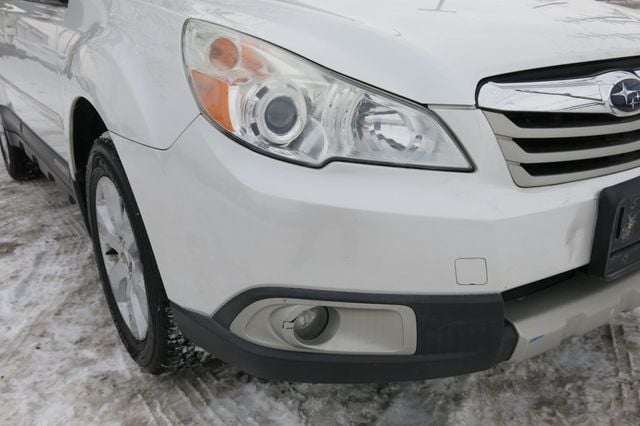 2012 Subaru Outback 4dr Wagon H4 Automatic 2.5i Limited - 22982866 - 37
