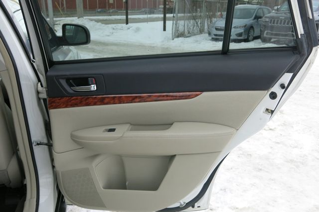 2012 Subaru Outback 4dr Wagon H4 Automatic 2.5i Limited - 22982866 - 49