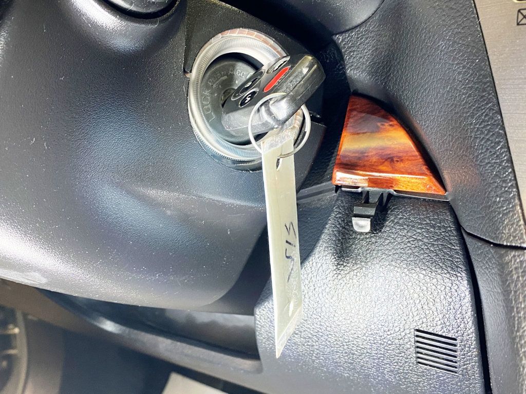 2012 Subaru Outback 4dr Wagon H6 Automatic 3.6R Limited - 22933095 - 29