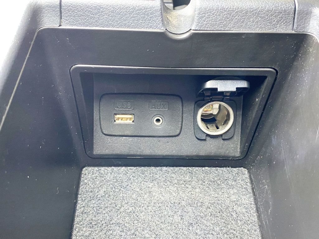 2012 Subaru Outback 4dr Wagon H6 Automatic 3.6R Limited - 22933095 - 37