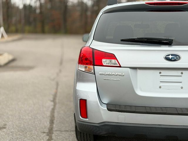 2012 Subaru Outback CLEAN TITLE, LOCALLY OWNED SUBARU!  - 22955804 - 38