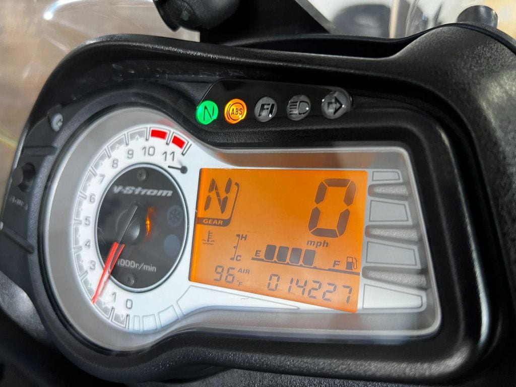 2012 Suzuki V-Strom 650DL LOW MILES! - 22559314 - 8