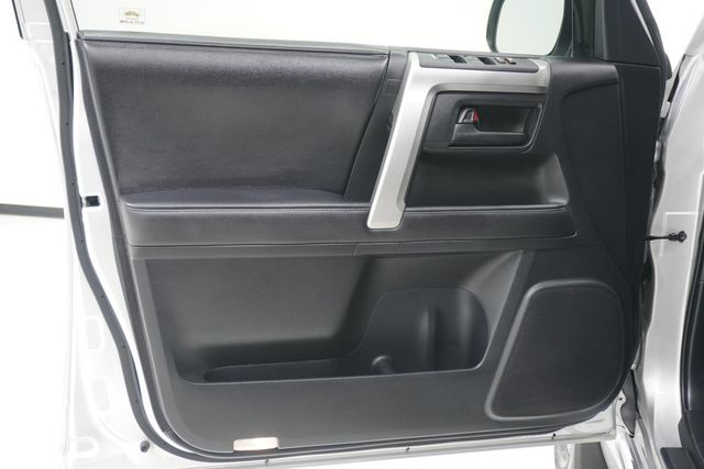 2012 Toyota 4Runner  - 22944360 - 11