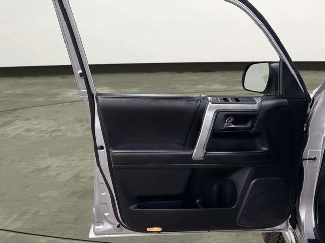 2012 Toyota 4Runner 4WD 4dr V6 Limited - 23016168 - 10