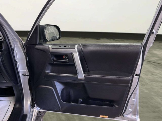 2012 Toyota 4Runner 4WD 4dr V6 Limited - 23016168 - 18