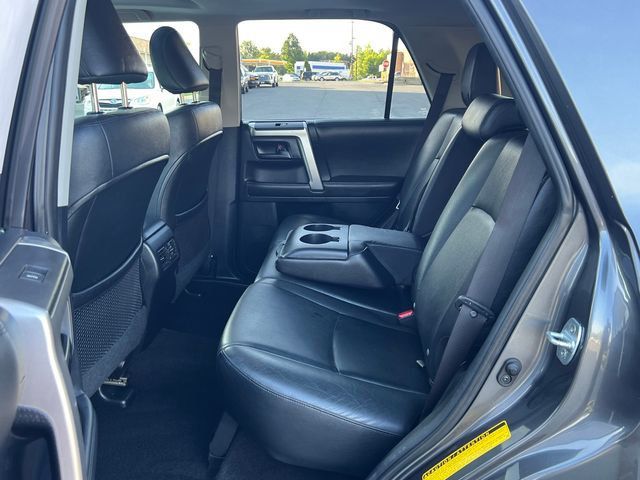 2012 Toyota 4Runner 4WD 4dr V6 SR5 - 23037711 - 12
