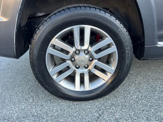 2012 Toyota 4Runner 4WD 4dr V6 SR5 - 23037711 - 16