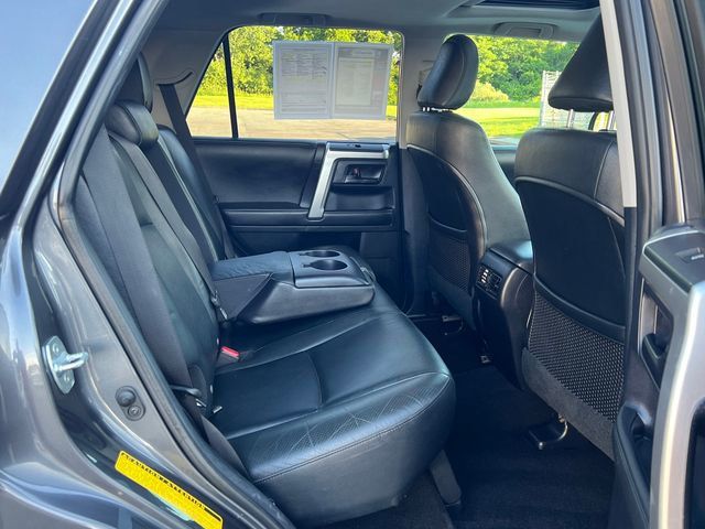 2012 Toyota 4Runner 4WD 4dr V6 SR5 - 23037711 - 17