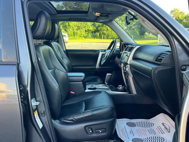 2012 Toyota 4Runner 4WD 4dr V6 SR5 - 23037711 - 18
