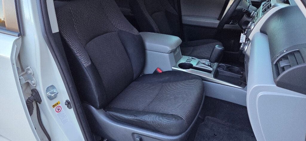2012 Toyota 4Runner LOW MILES Loaded Rare 3rd Row Tow CLEAN 615-300-6004 - 22935897 - 25