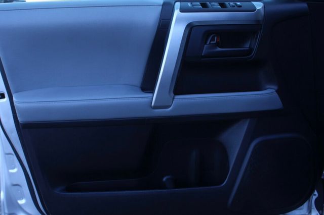 2012 Toyota 4Runner ONE OWNER SR5 PREMIUM W/ MOONROOF, LEATHER - 23004246 - 18