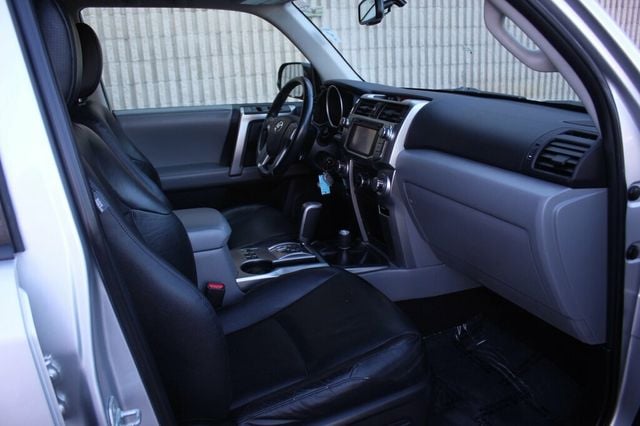 2012 Toyota 4Runner ONE OWNER SR5 PREMIUM W/ MOONROOF, LEATHER - 23004246 - 7