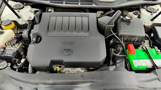 2012 Toyota Avalon 4dr Sedan Limited - 23017777 - 26