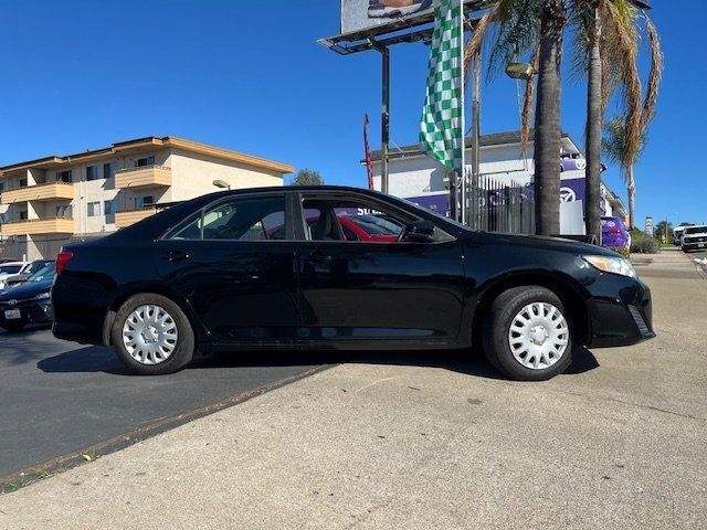 2012 Toyota Camry  - 22937336 - 1