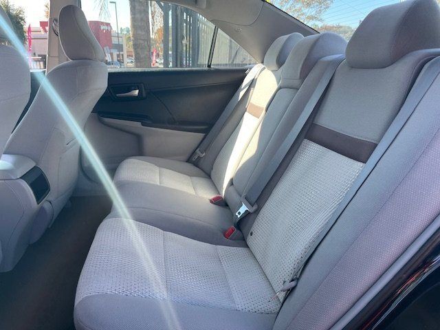 2012 Toyota Camry  - 22937336 - 5