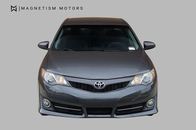 2012 Toyota Camry  - 22995268 - 4