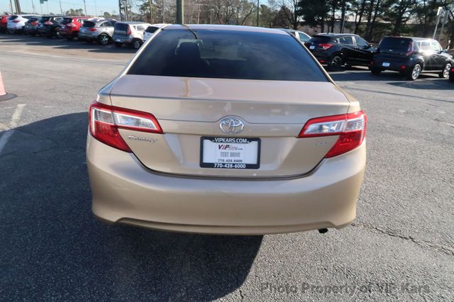 2012 Toyota Camry 4dr Sedan I4 Automatic LE - 22749286 - 4